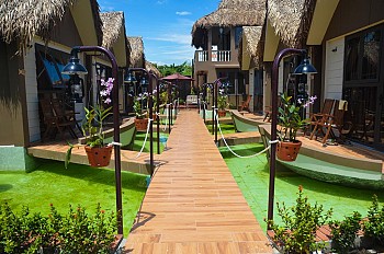 Coco River Bungalows, khách sạn nổi trên mặt nước gần ngay Hội An